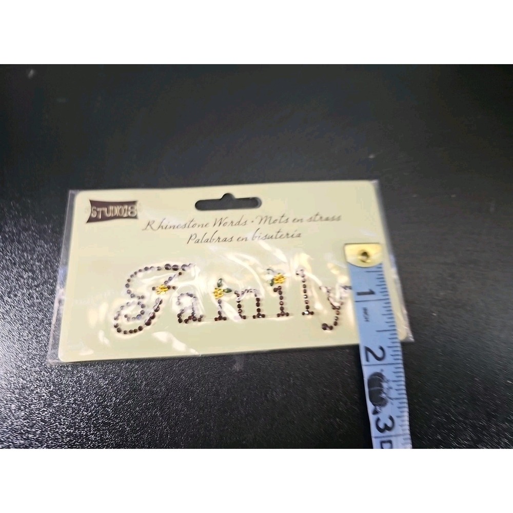 Studio 18 Autumn Days Rhinestone Words Sticker Fall Embellishment Family - Picture 3 of 3